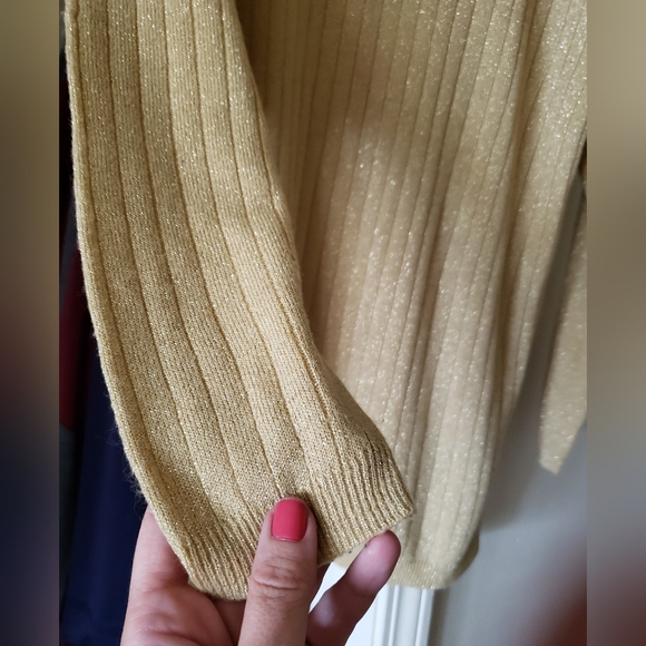 Gold glittered oversized sweater - Picture 11 of 11